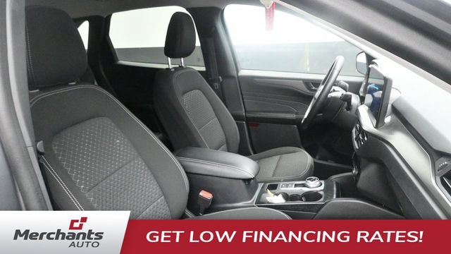 Used 2023 Ford Escape Active w/ Tech Pack #1 AWD/4WD image 10