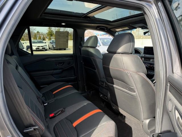 Certified 2026 Honda Passport TrailSport image 11