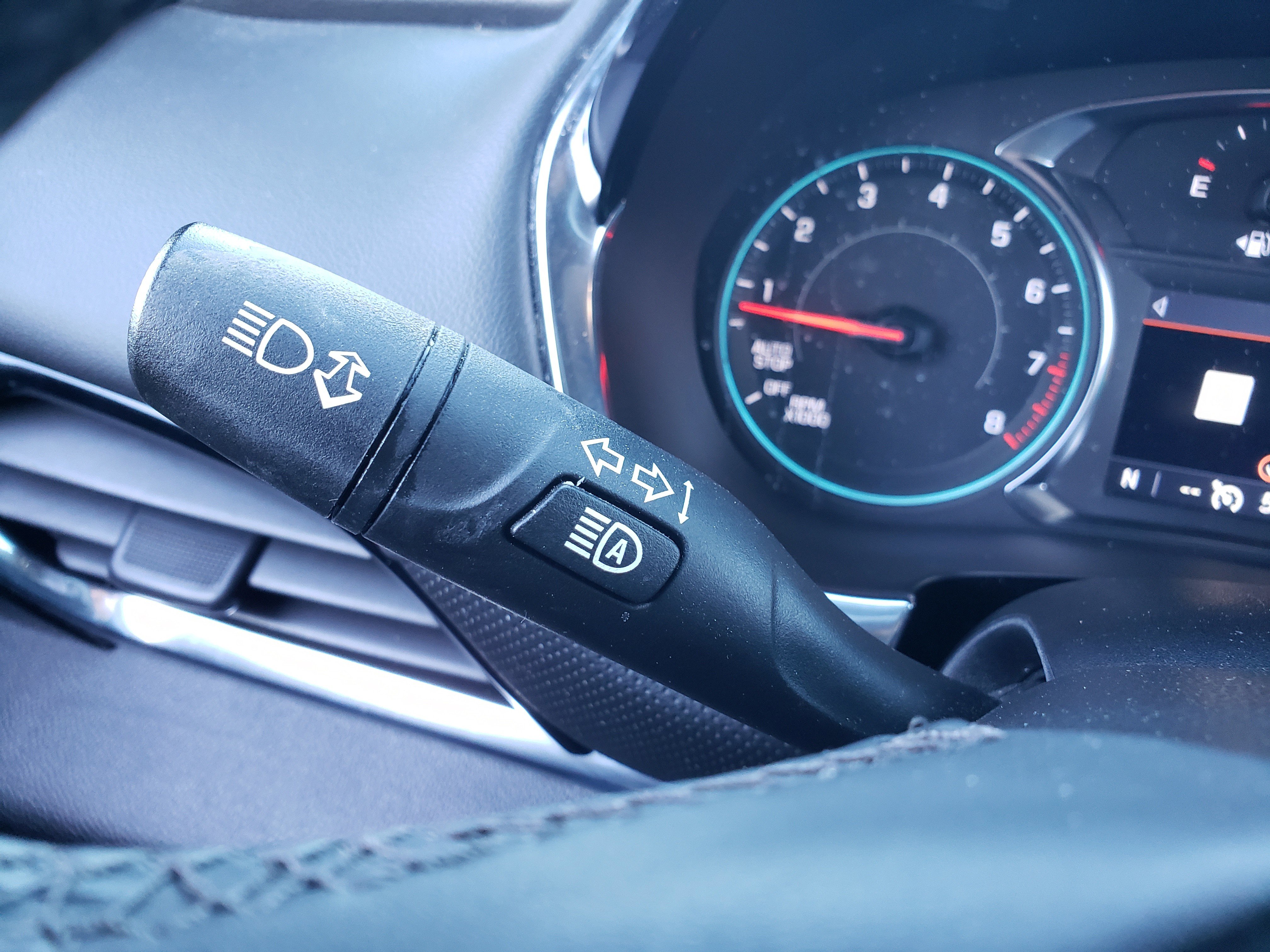 Used 2023 Chevrolet Traverse RS w/ LPO, Floor Liner Package image 16