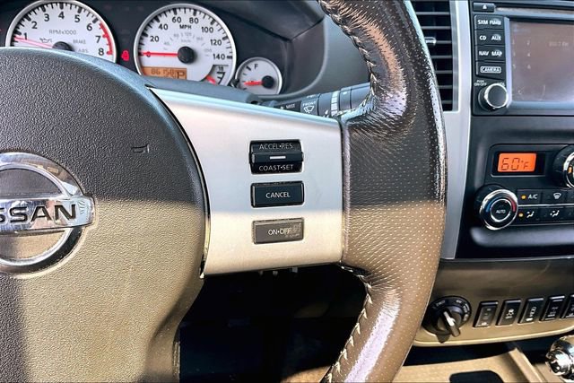 Used 2017 Nissan Frontier PRO-4X w/ Pro-4x Luxury Package AWD/4WD image 11