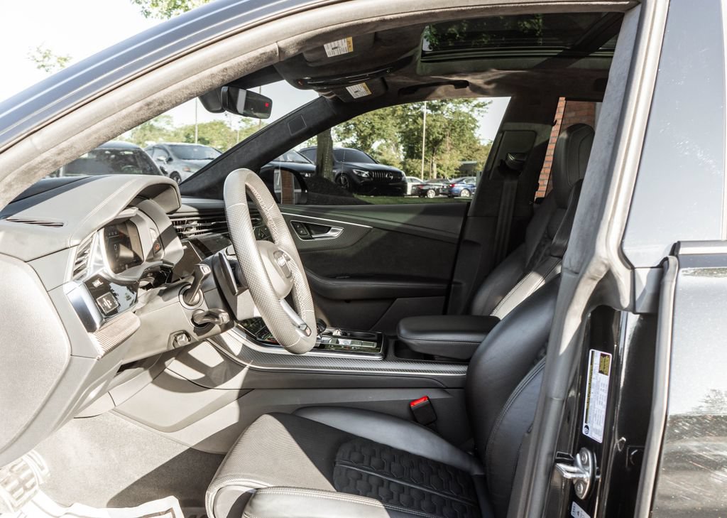 Used 2022 Audi RS Q8 AWD/4WD image 26