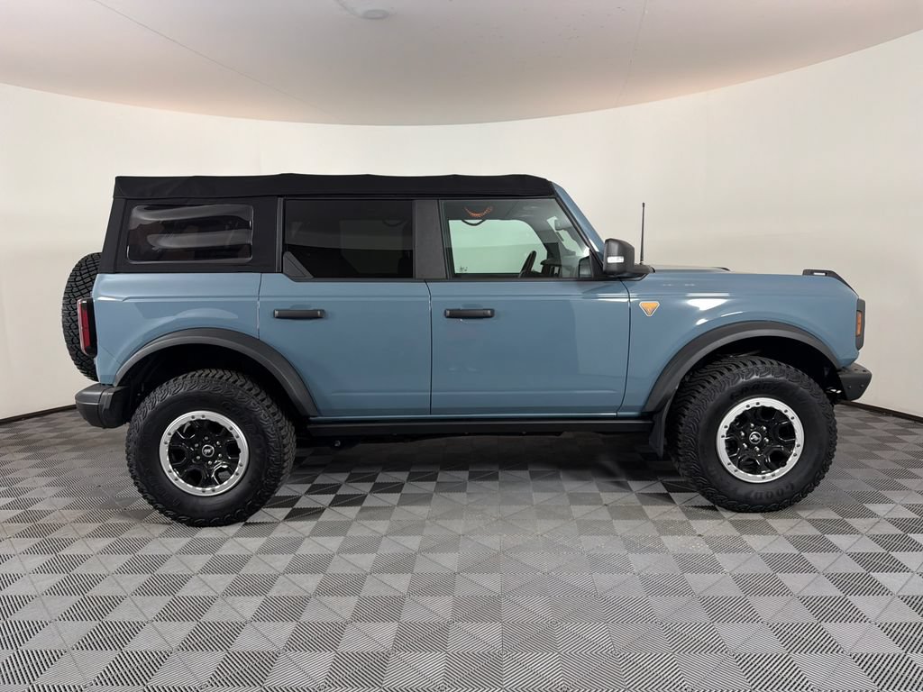 Used 2021 Ford Bronco Badlands AWD/4WD image 2