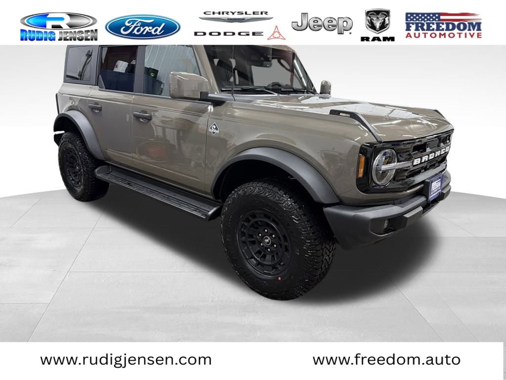 New 2026 Ford Bronco Outer Banks w/ Sasquatch Package image 1