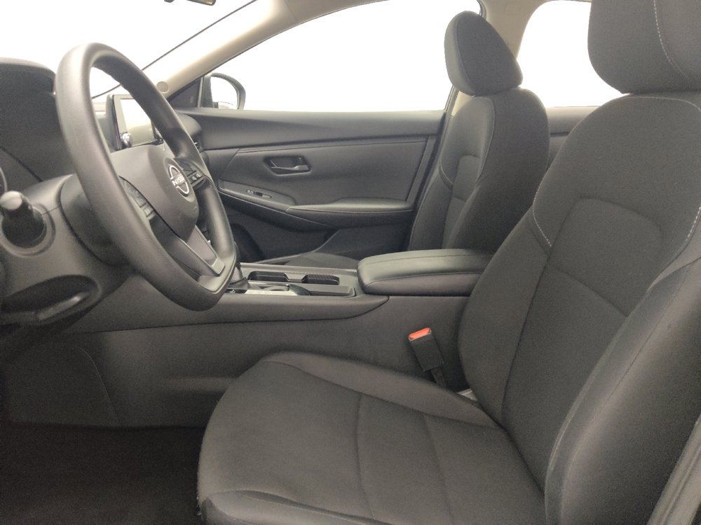 Used 2025 Nissan Sentra S FWD image 17