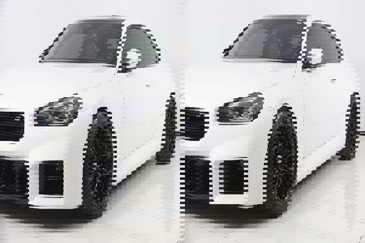 Used 2023 BMW M2 w/ Lighting Package image 72