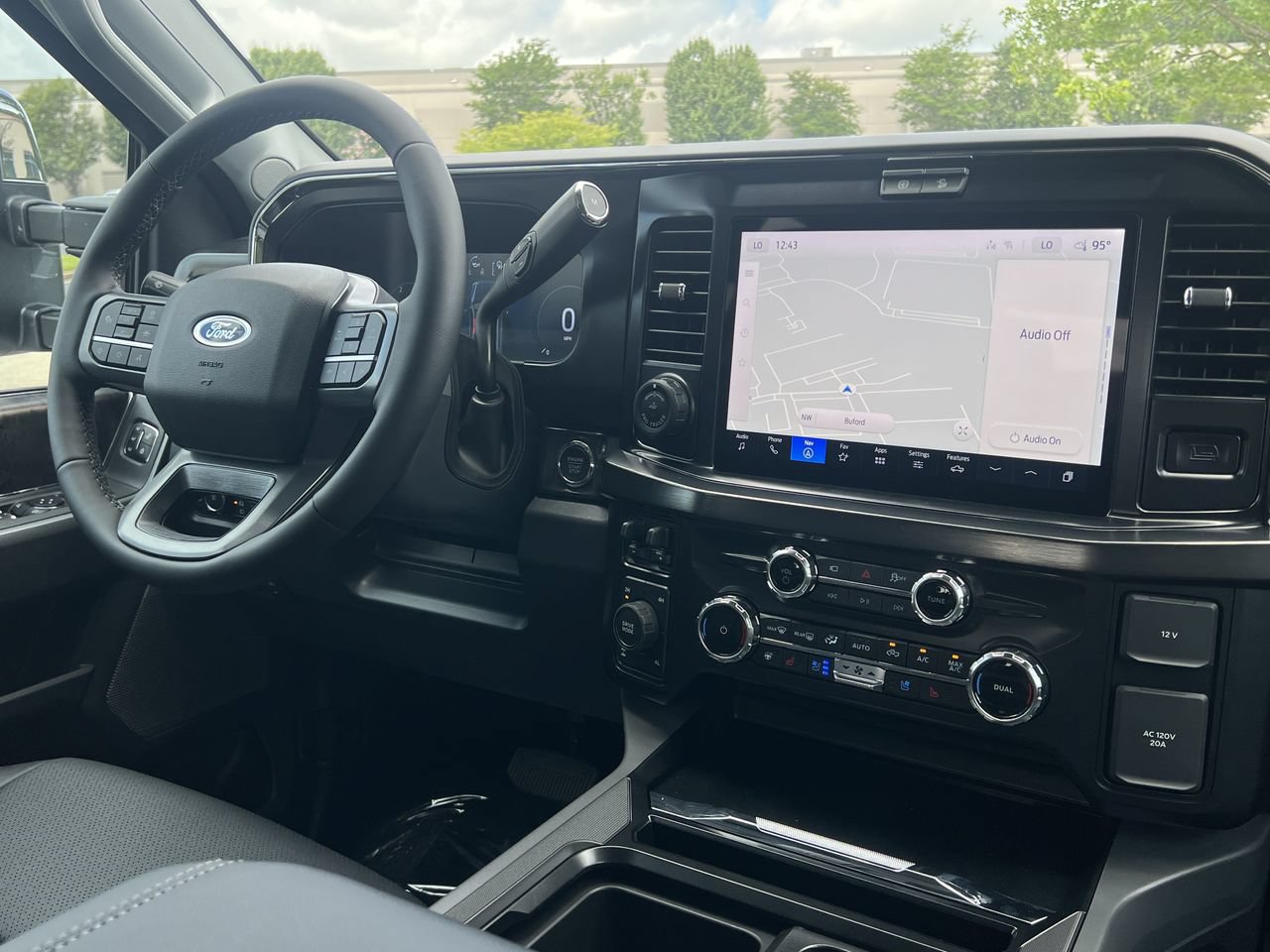 New 2026 Ford F250 Lariat w/ Lariat Premium Package AWD/4WD image 3
