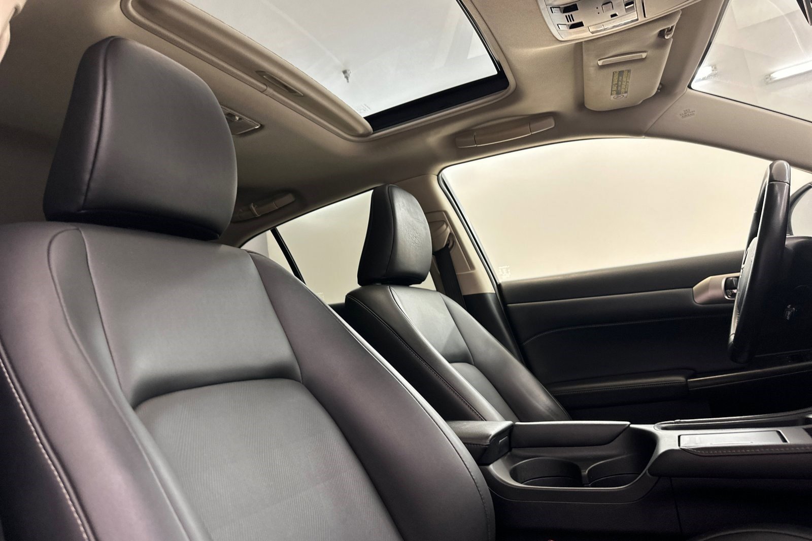 Used 2014 Lexus CT 200h image 29