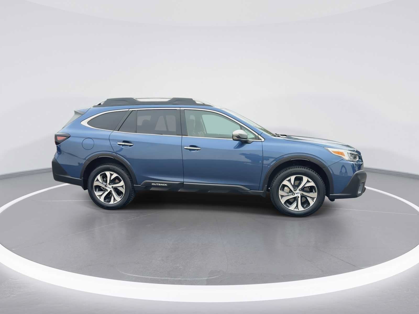 Used 2020 Subaru Outback Touring XT AWD/4WD image 9
