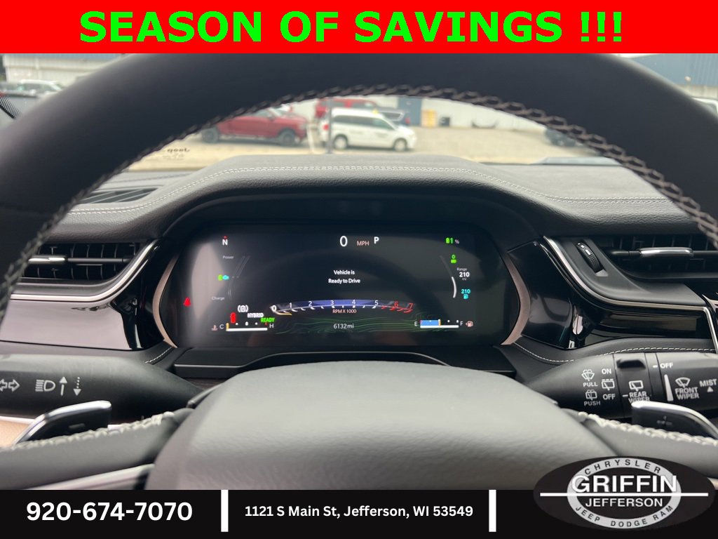 Used 2023 Jeep Grand Cherokee 4WD 4xe w/ Luxury Tech Group II image 25