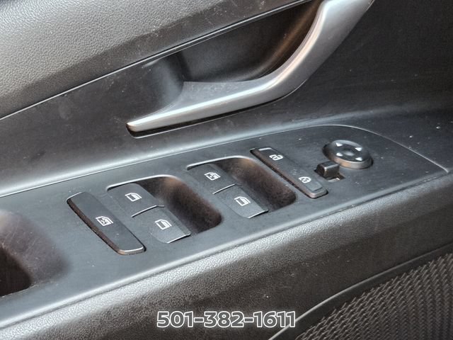 Used 2023 Hyundai Elantra Limited w/ Winter Weather Package FWD image 32