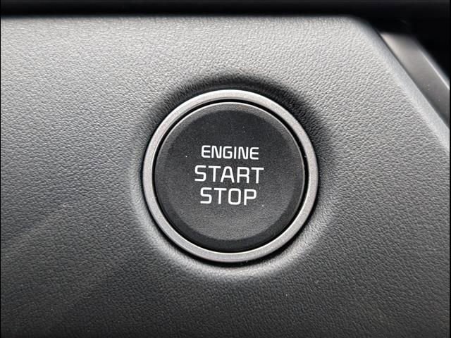 New 2026 Kia Seltos EX FWD image 9