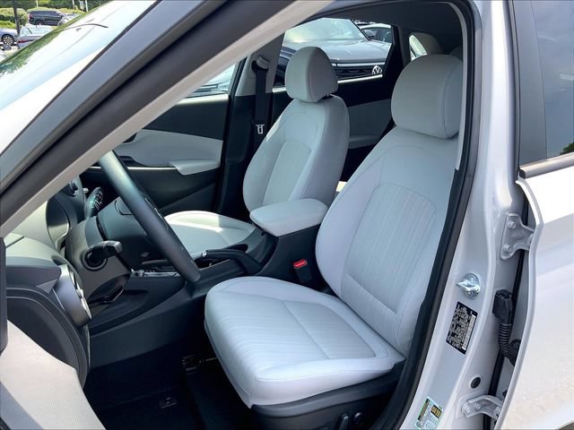 Used 2023 Hyundai Kona SEL AWD/4WD image 5