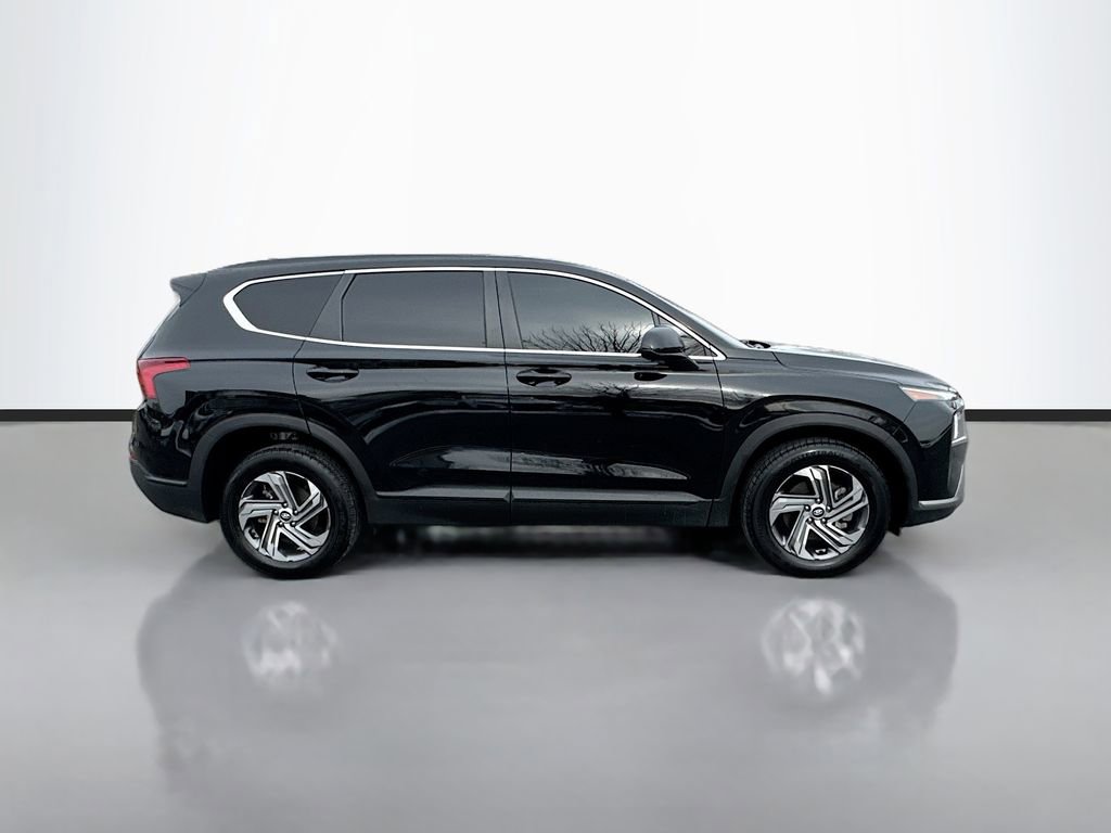 Used 2023 Hyundai Santa Fe SE w/ Cargo Package image 8