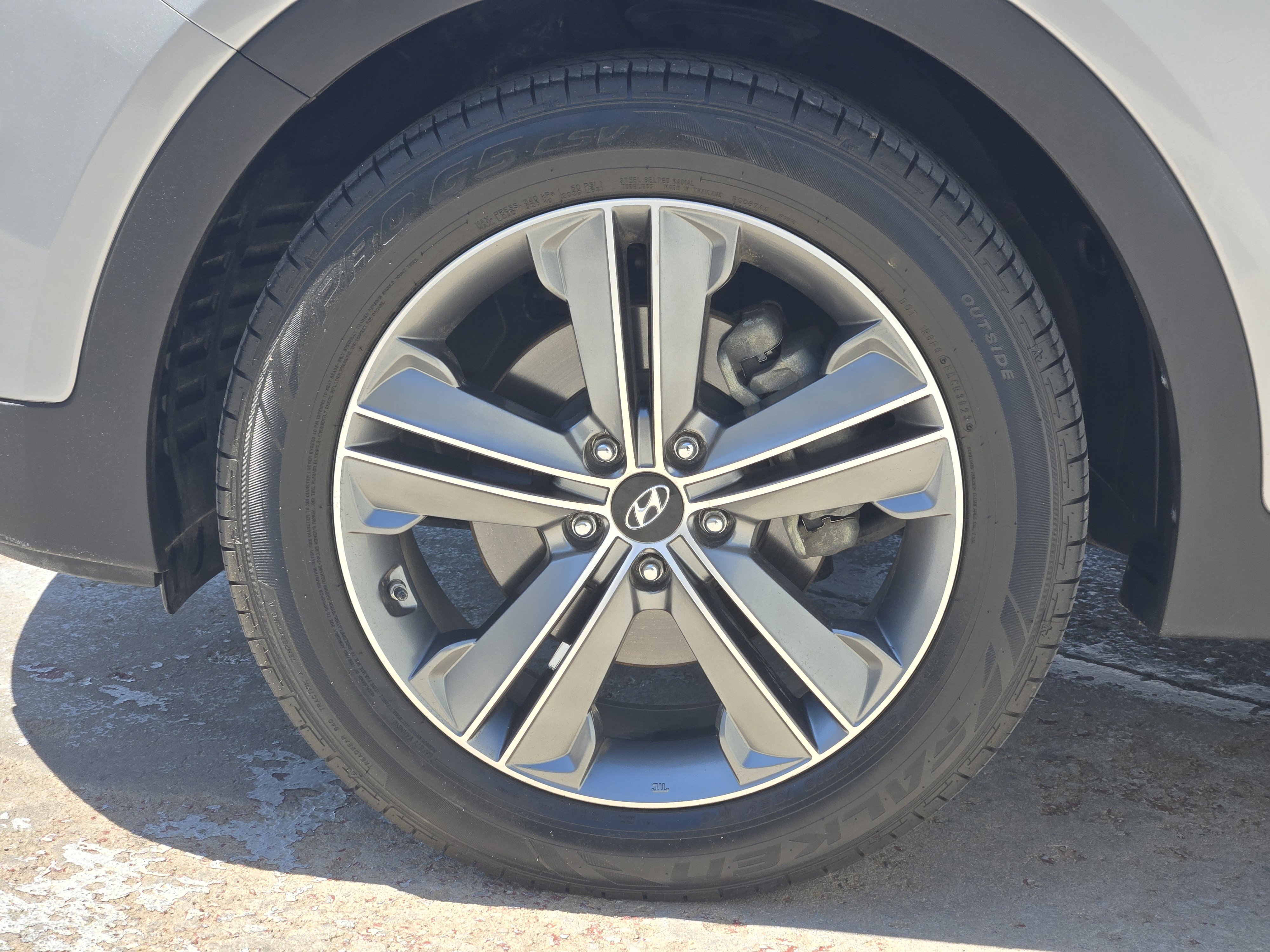 Used 2016 Hyundai Santa Fe SE w/ Option Group 02 image 13