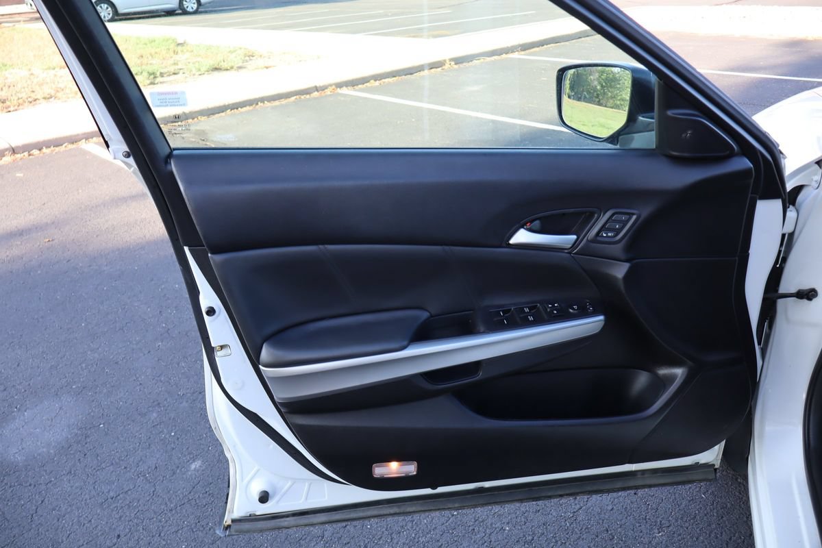 Used 2015 Honda Crosstour EX-L image 23