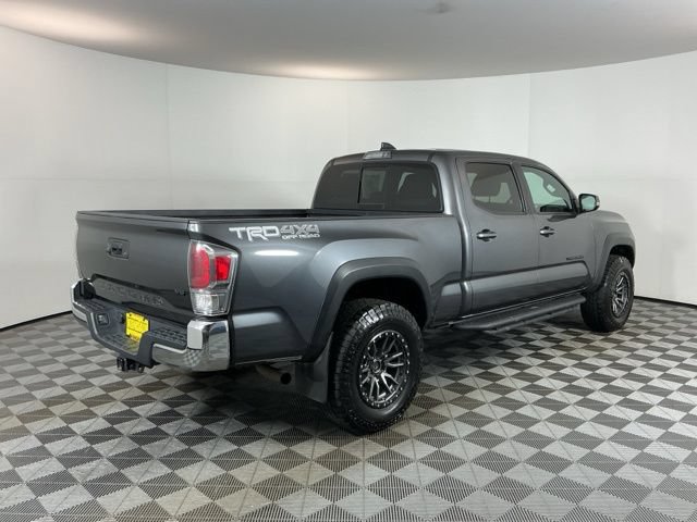 Used 2021 Toyota Tacoma TRD Off-Road AWD/4WD image 4