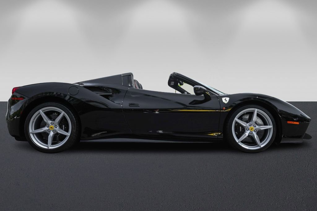 Certified 2018 Ferrari 488 Spider image 4