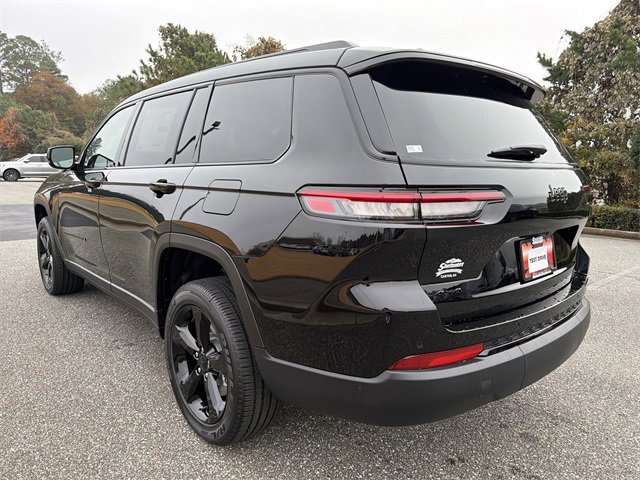 New 2025 Jeep Grand Cherokee L Altitude image 7