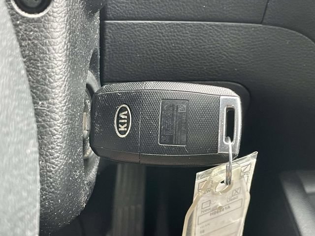 Used 2018 Kia Forte LX FWD image 26
