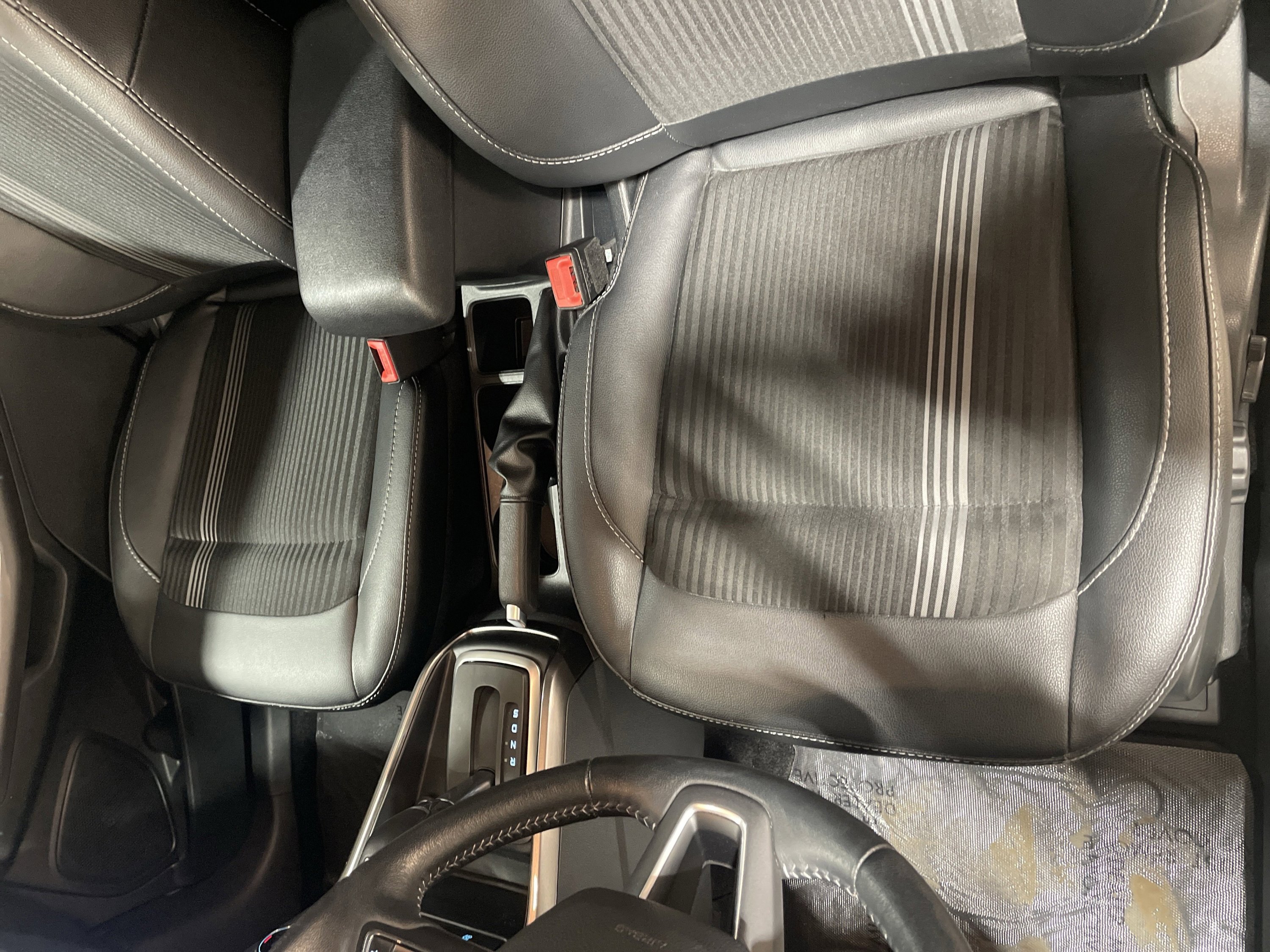 Used 2022 Ford EcoSport SES image 15