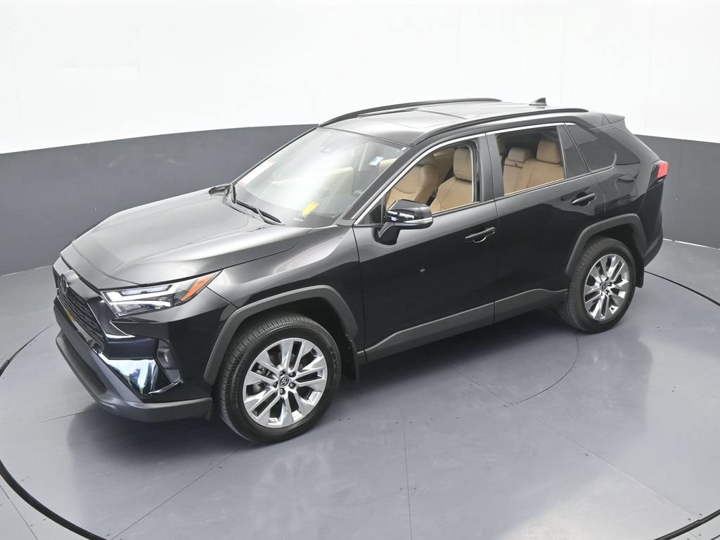 Used 2025 Toyota RAV4 XLE Premium FWD image 50