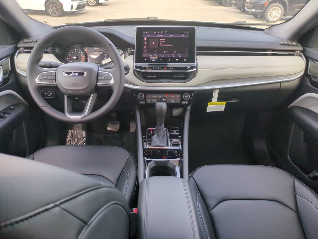 New 2026 Jeep Compass Limited AWD/4WD image 16