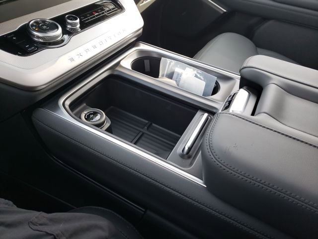 New 2026 Ford Expedition Max Active image 25