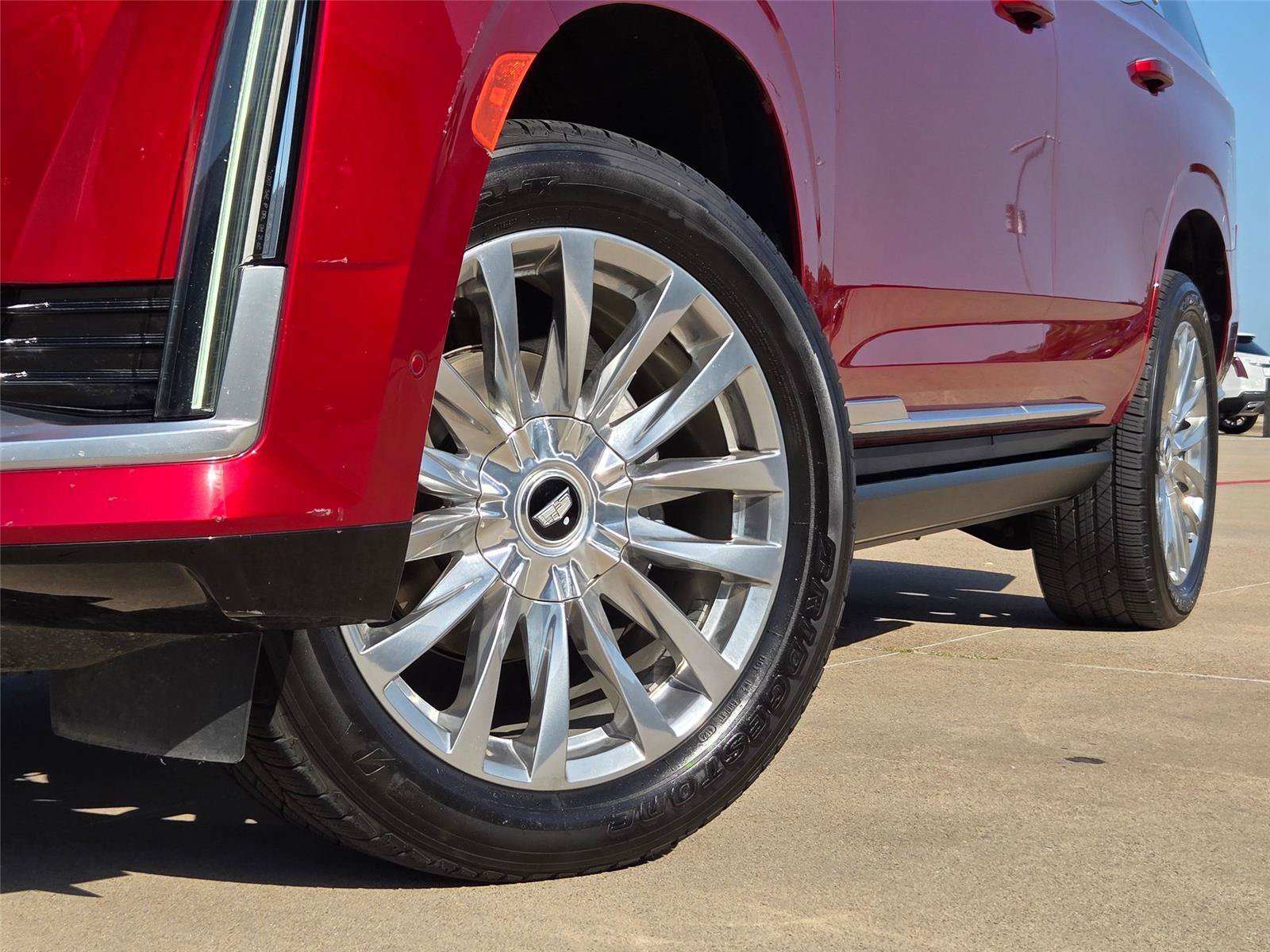 Used 2021 Cadillac Escalade Premium Luxury w/ Driver Assist Tech Package AWD/4WD image 8