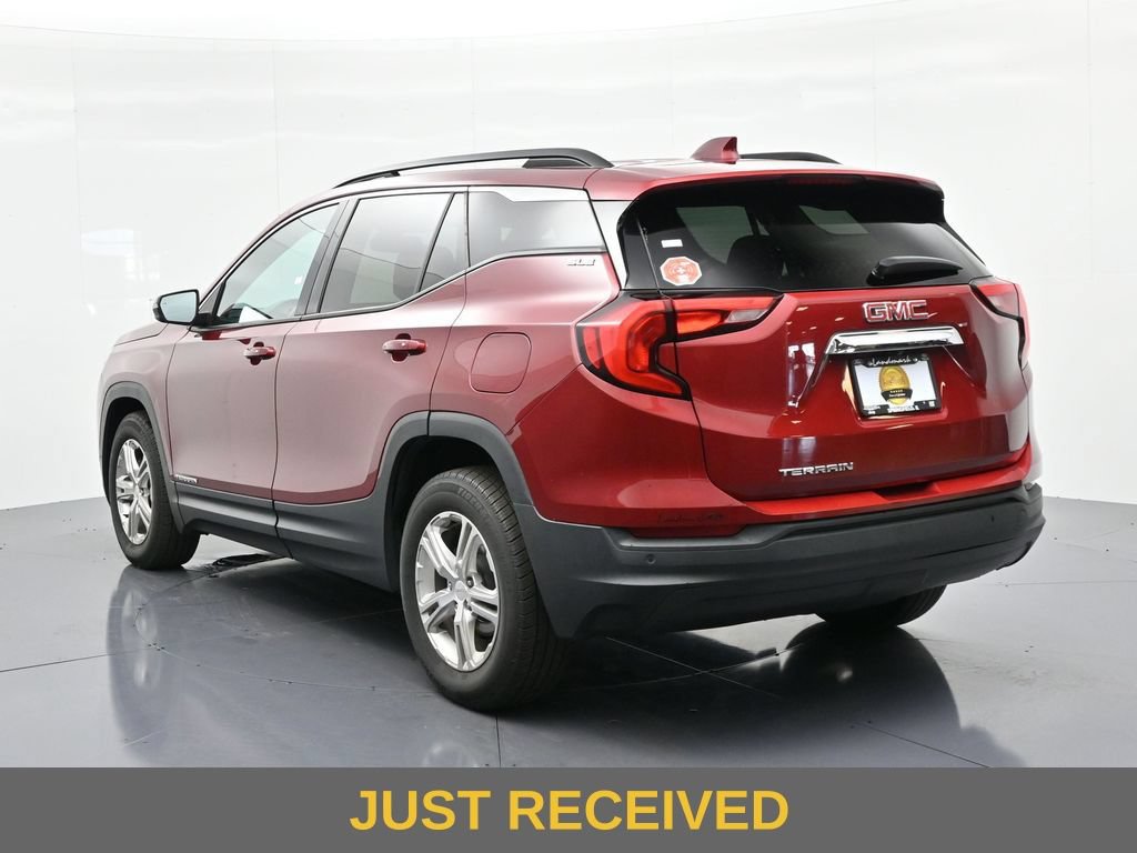 Used 2018 GMC Terrain SLE w/ Driver Convenience Package FWD image 8