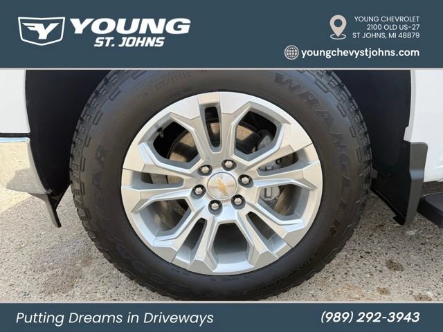 Used 2024 Chevrolet Silverado 1500 LTZ AWD/4WD image 9