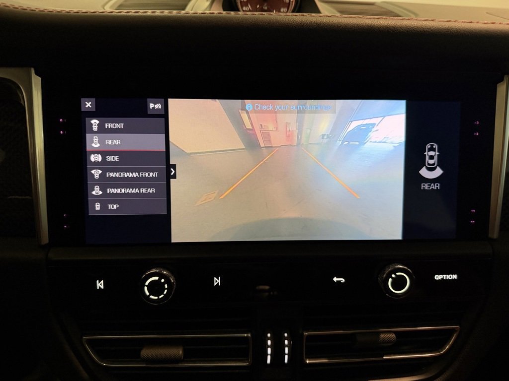 Used 2024 Porsche Macan GTS image 23