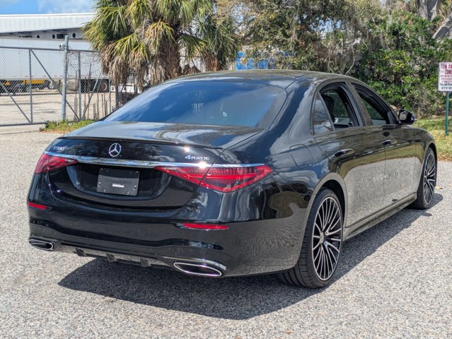 Used 2023 Mercedes-Benz S 580 4MATIC Sedan image 5