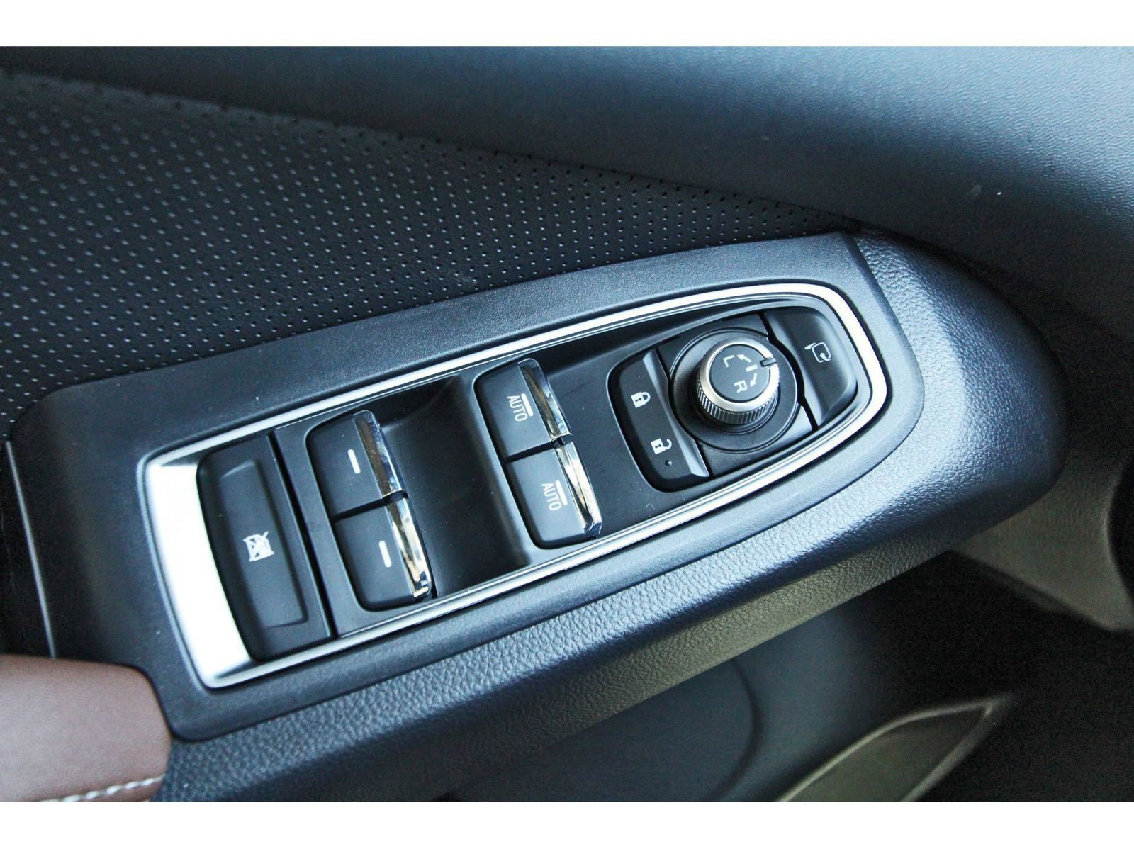 New 2026 Subaru Ascent Touring image 16