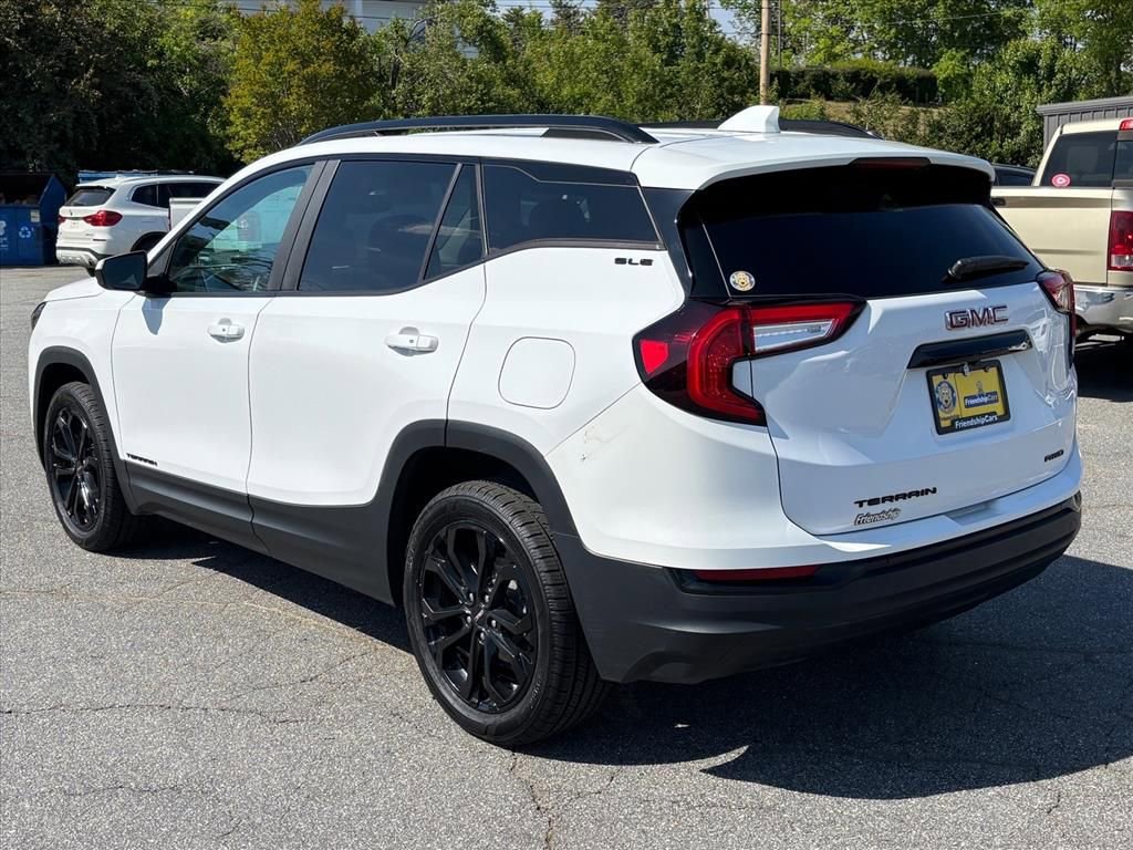 Used 2022 GMC Terrain SLE w/ Driver Convenience Package AWD/4WD image 24