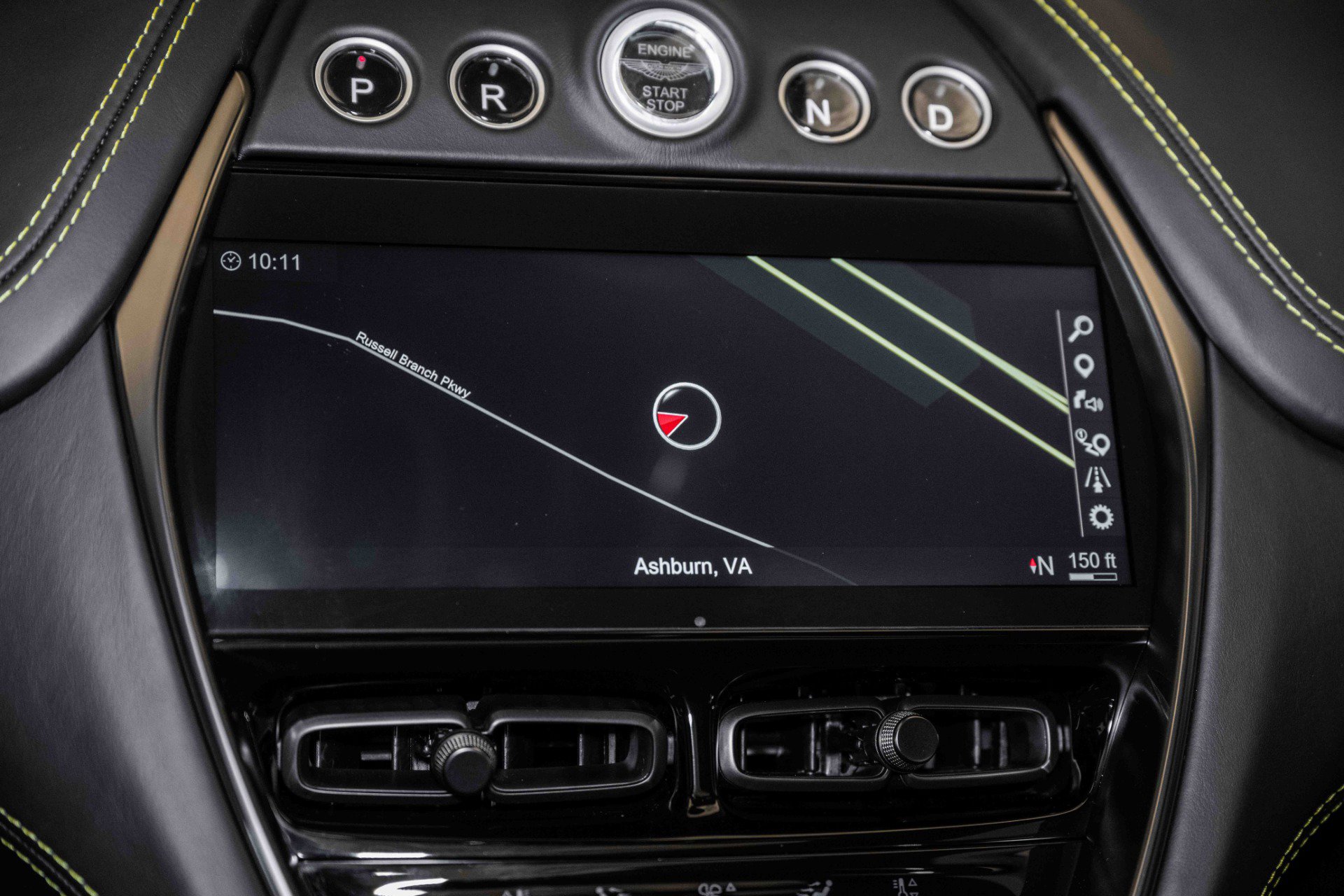 Used 2024 Aston Martin DBX 707 image 10