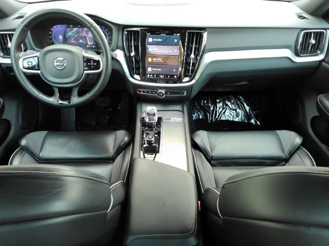 Used 2024 Volvo S60 B5 Plus w/ Climate Package FWD image 2