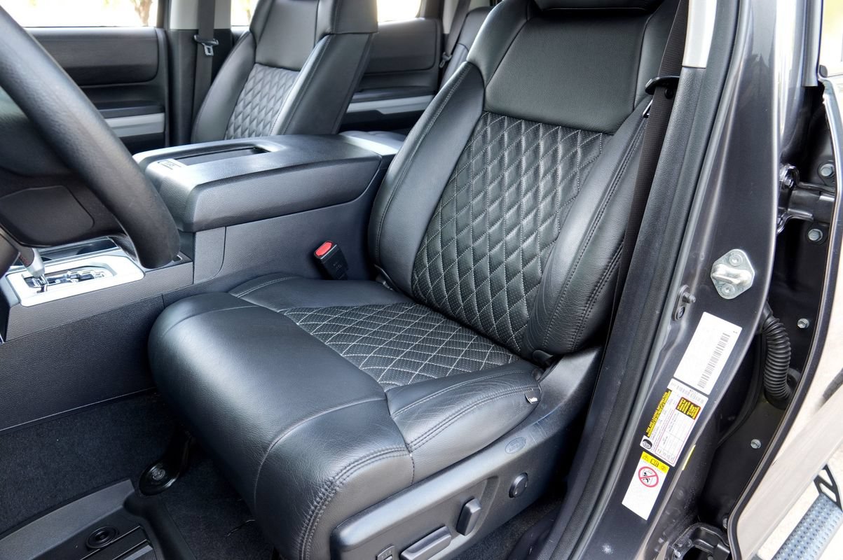Used 2019 Toyota Tundra SR5 w/ TRD Sport Package AWD/4WD image 7