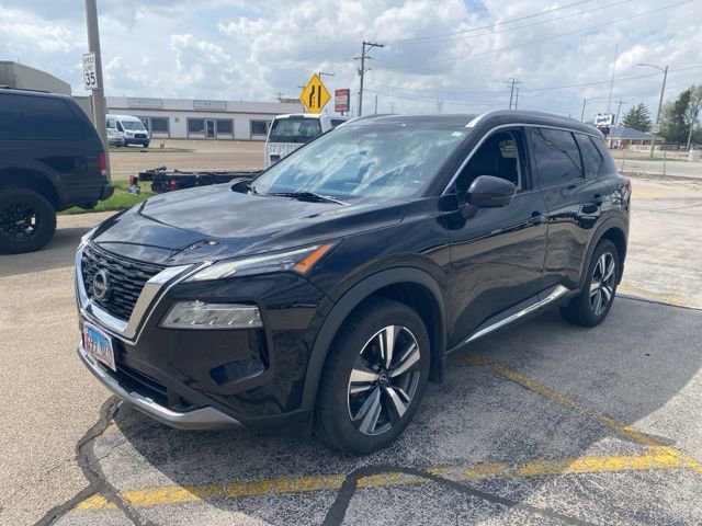 Used 2022 Nissan Rogue SL w/ SL Premium Package