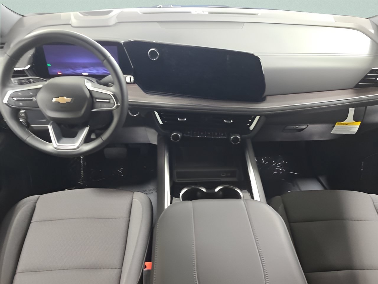 Used 2026 Chevrolet Suburban LS AWD/4WD image 23
