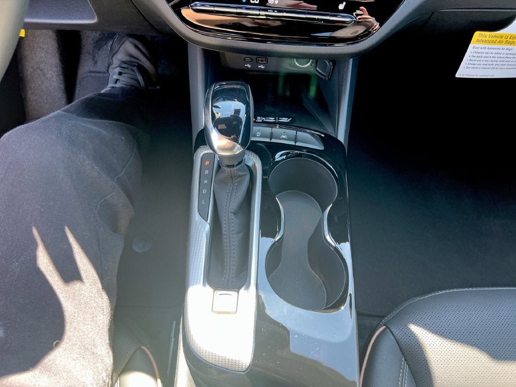 New 2026 Buick Envista Sport Touring FWD image 14