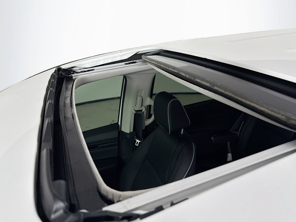 Used 2026 Honda Odyssey Touring image 29