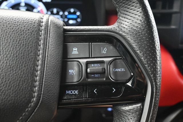 Used 2022 Toyota Tundra TRD Pro AWD/4WD image 10
