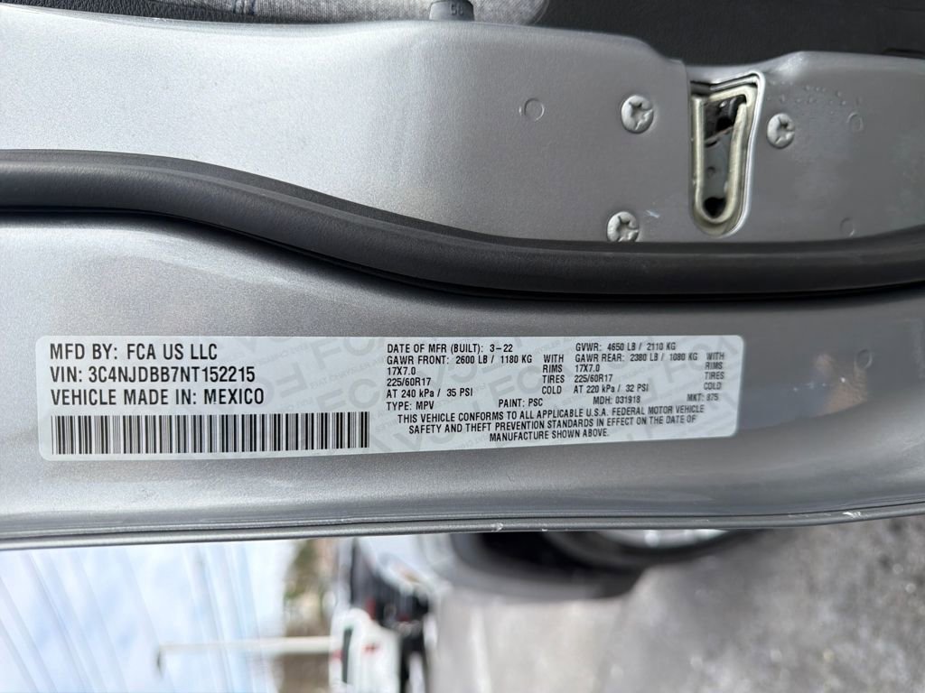 Used 2022 Jeep Compass Latitude image 27