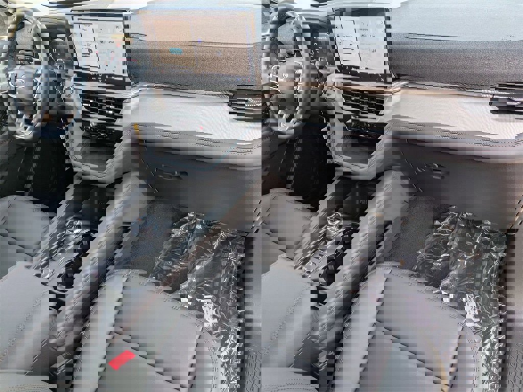 New 2026 Ford Explorer Active w/ Active Comfort Package image 22