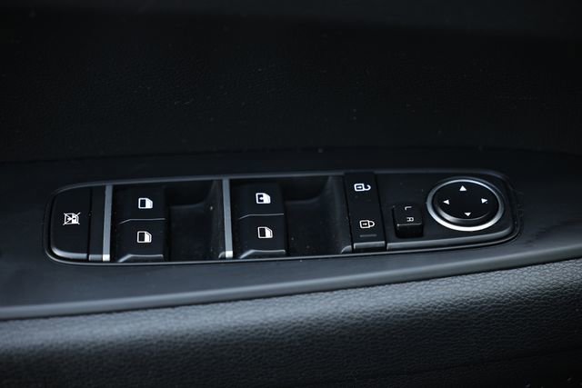 Used 2023 Kia Forte LXS image 16
