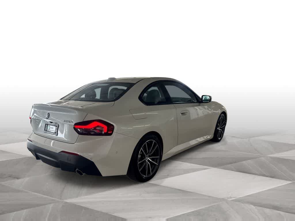 Used 2025 BMW 230i Coupe w/ Premium Package RWD image 8