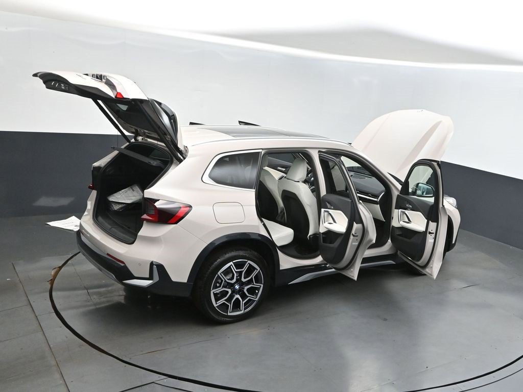 New 2026 BMW X1 xDrive28i w/ Technology Package image 47