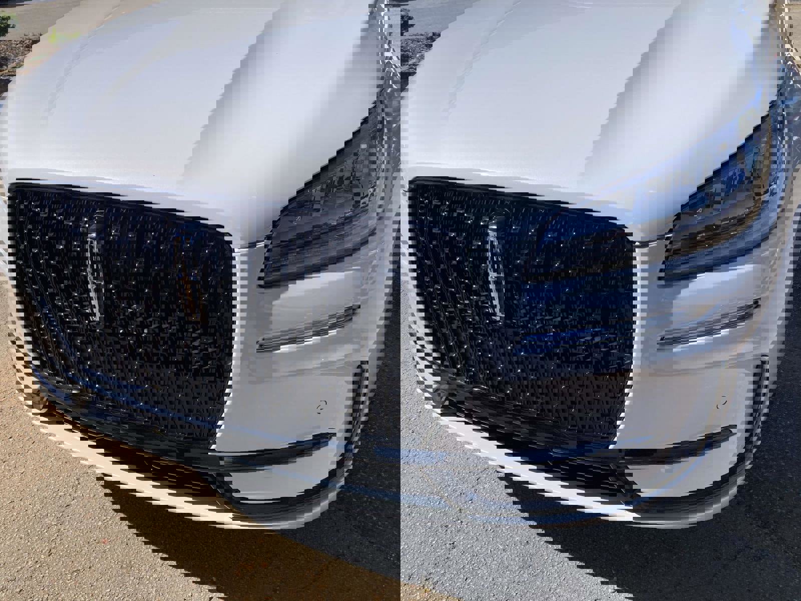 New 2026 Lincoln Corsair Premiere image 10