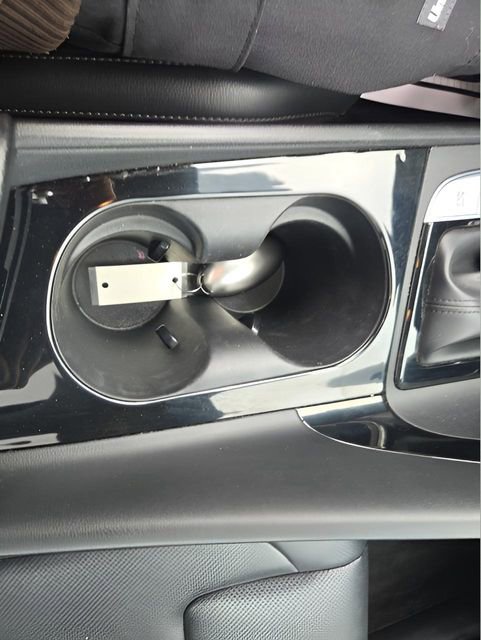 Used 2024 Hyundai Elantra Limited image 22