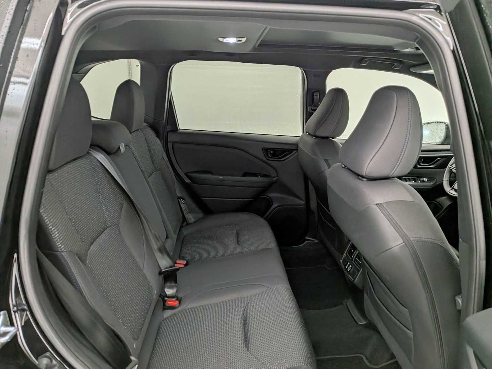 Used 2025 Subaru Forester Premium w/ Convenience Package #2 image 22